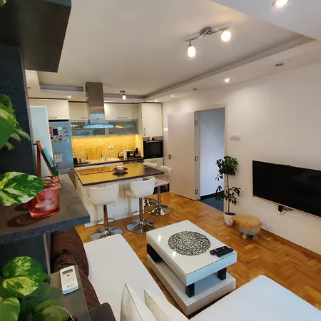 Apartment Ana Novi Sad