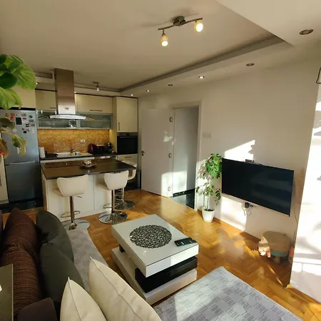 Apartment Ana Novi Sad